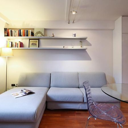Contempora Apartments - Saronno 3 มิลาน ภายนอก รูปภาพ